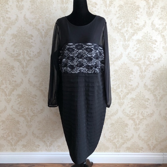 BNWT Laura Plus dress - Picture 1 of 9